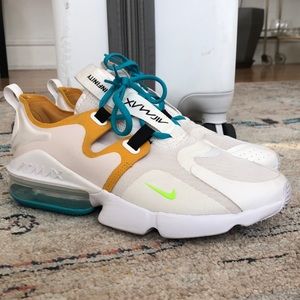 Air Max infinity sneakers (men’s 8.5, women’s 10)